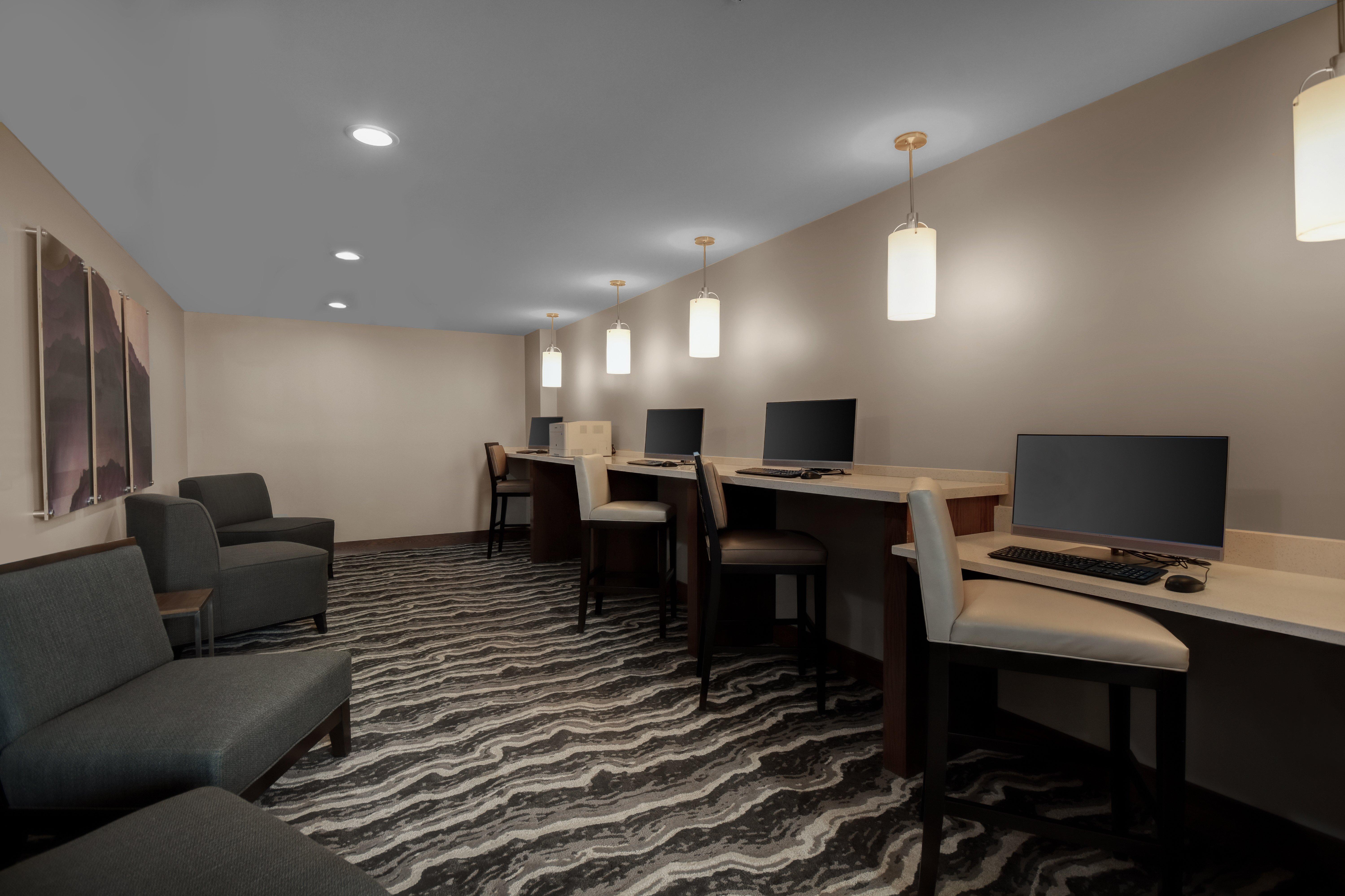 Staybridge Suites - Holland By Ihg Luaran gambar