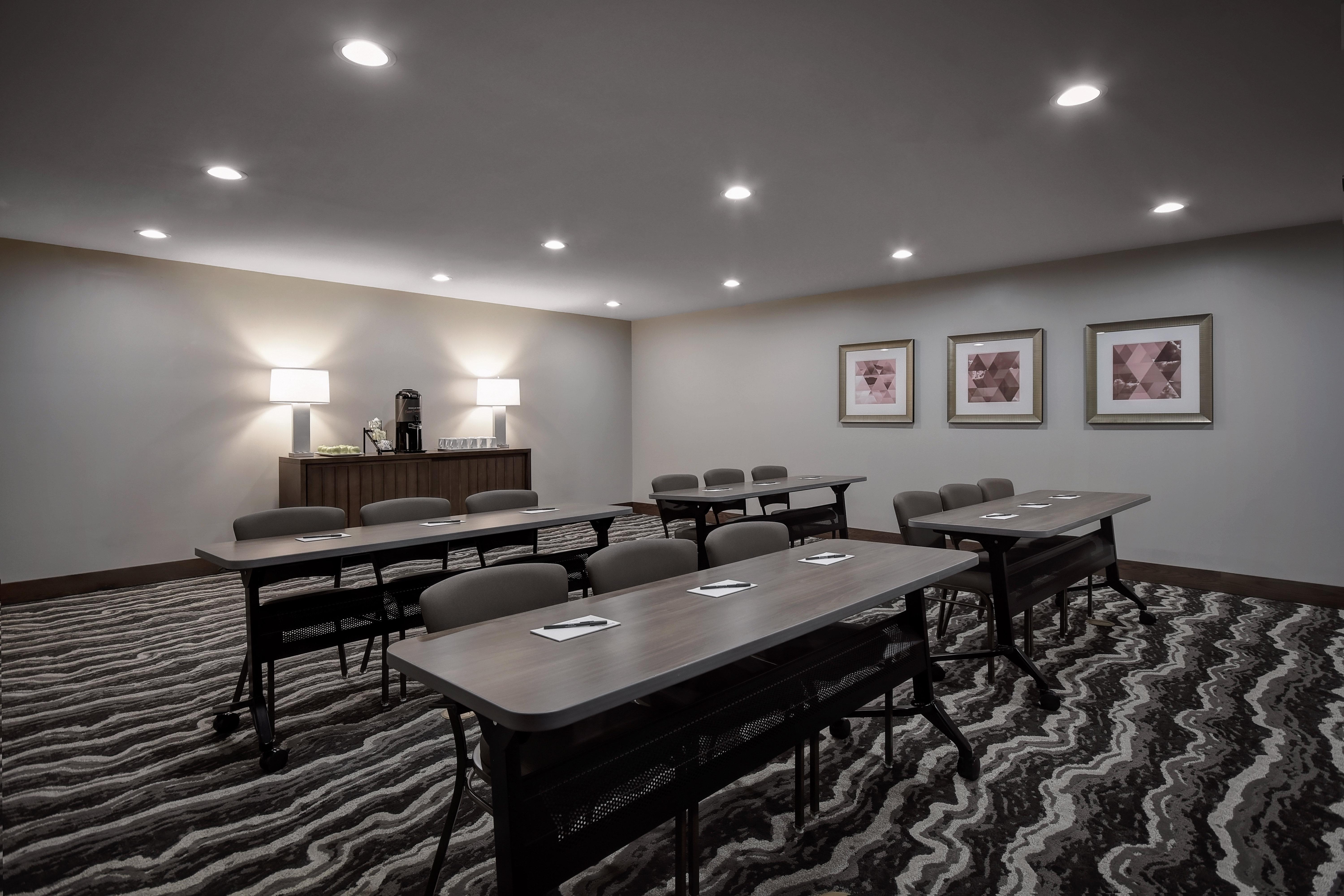 Staybridge Suites - Holland By Ihg Luaran gambar