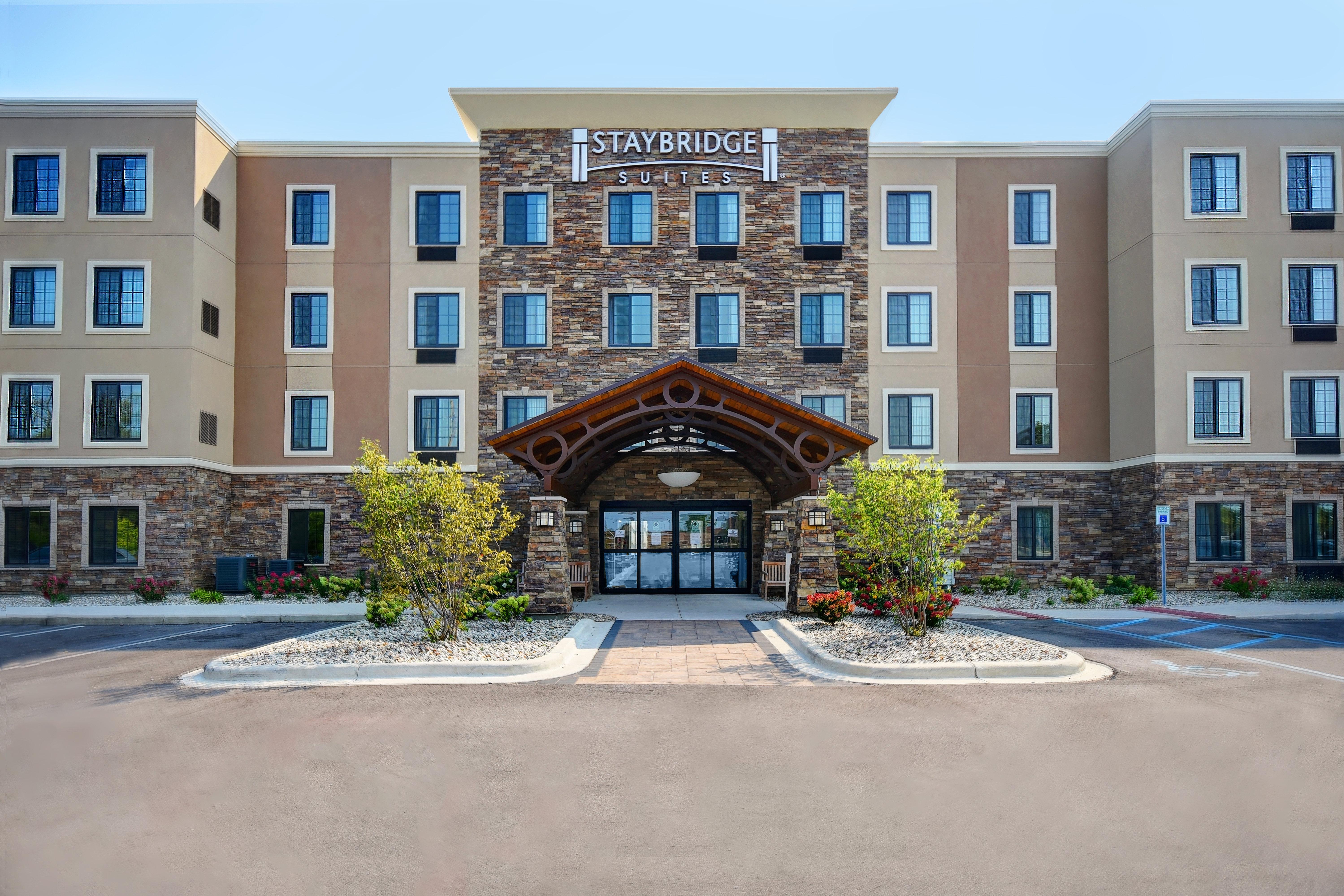 Staybridge Suites - Holland By Ihg Luaran gambar
